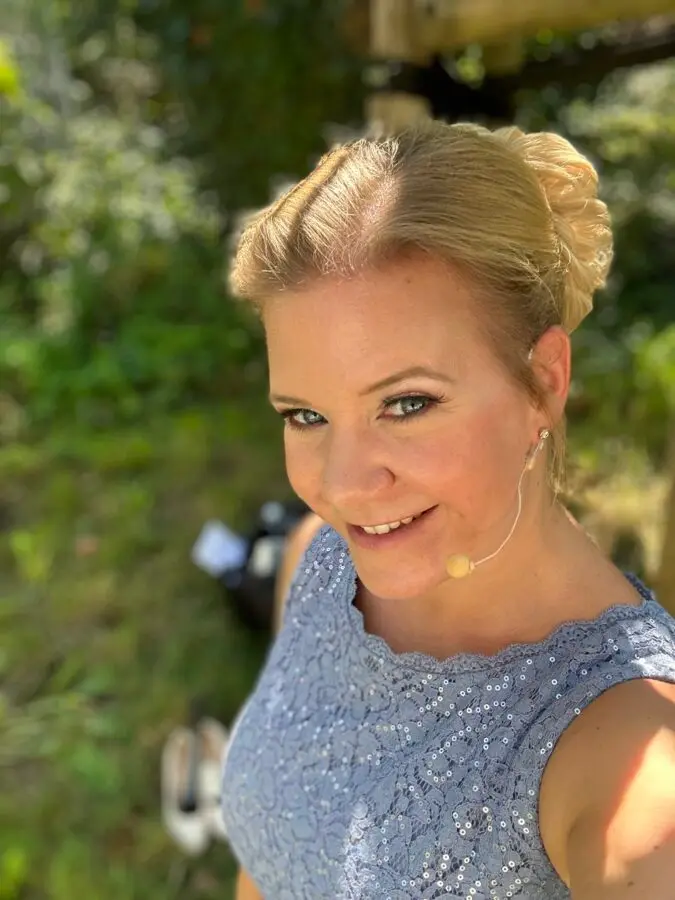 Sarah Schiffler — Freie Traurednerin